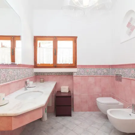 Rosi Ruj Villa
